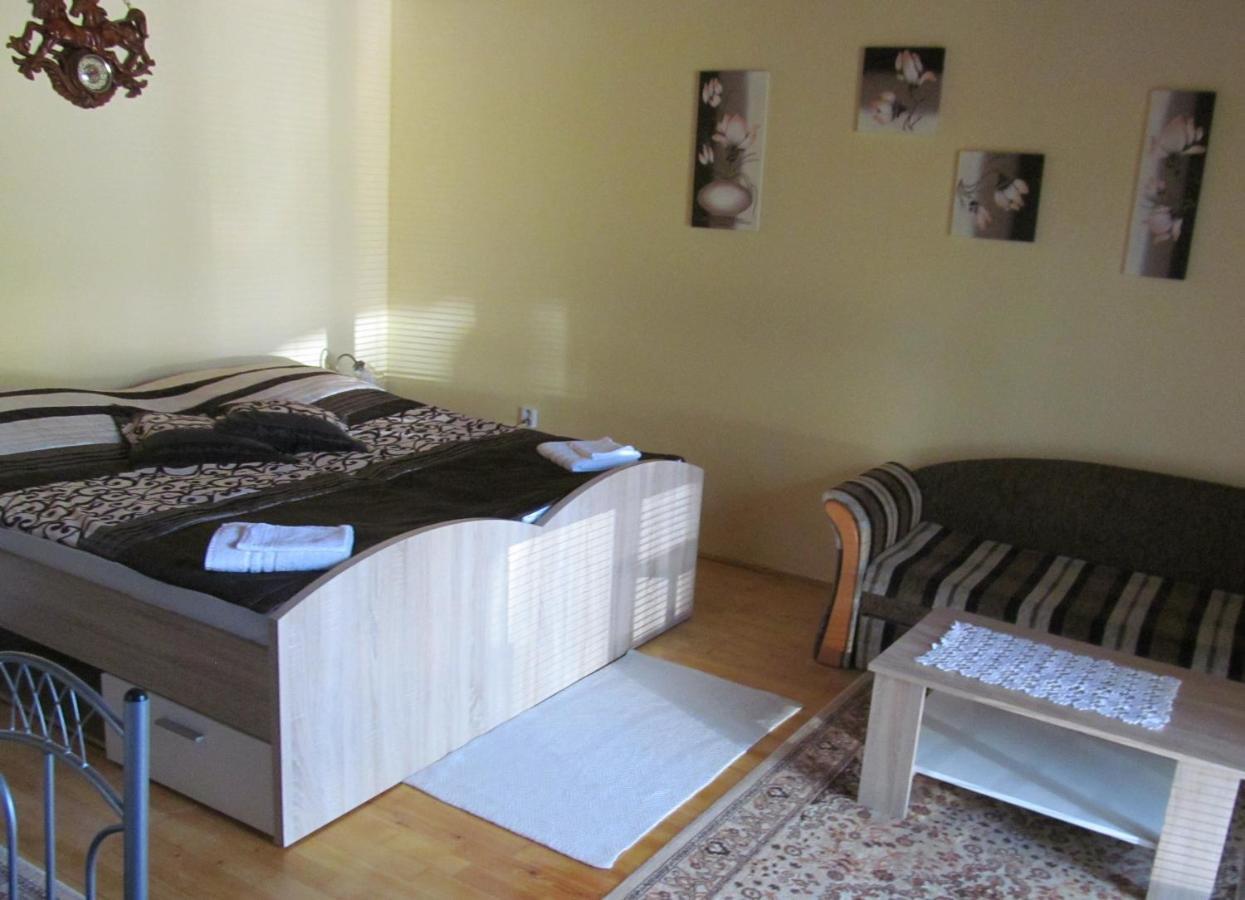 A+S Penzion Podzamok Spišské Podhradie Bagian luar foto