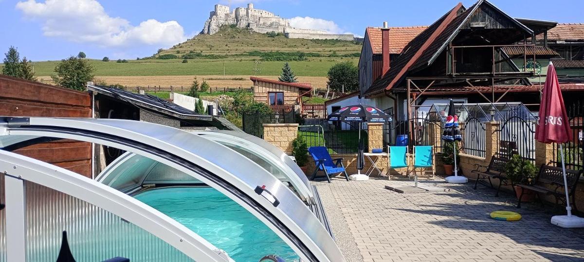 A+S Penzion Podzamok Spišské Podhradie Bagian luar foto