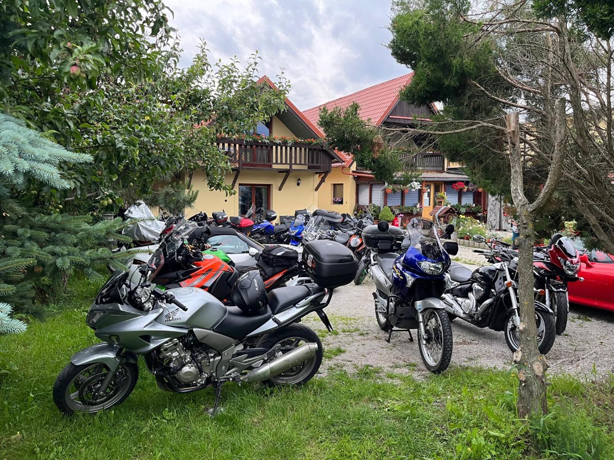 A+S Penzion Podzamok Spišské Podhradie Bagian luar foto