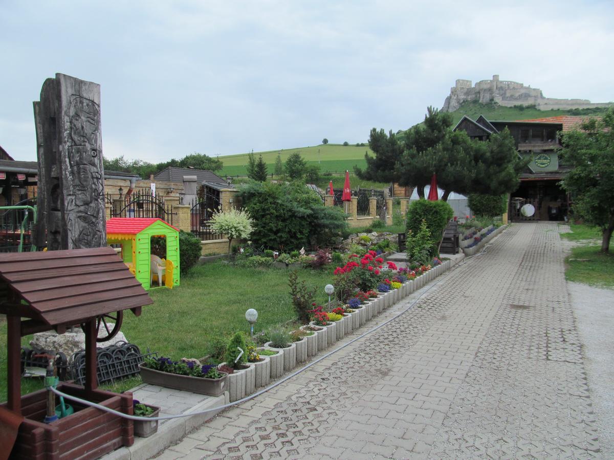 A+S Penzion Podzamok Spišské Podhradie Bagian luar foto
